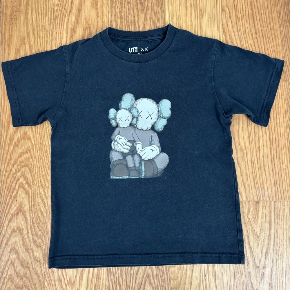 KAWS x Uniqlo Kids UT Short Sleeve Graphic T-shirt